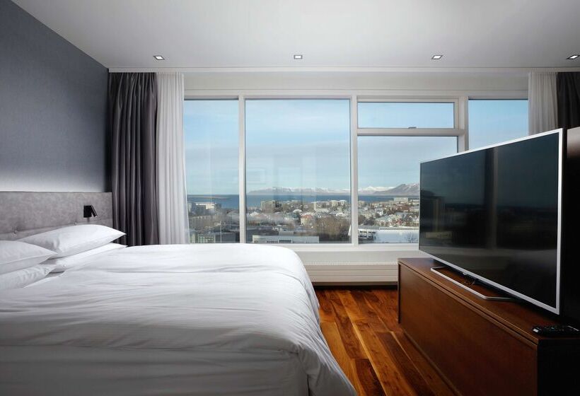 هتل Hilton Reykjavik Nordica