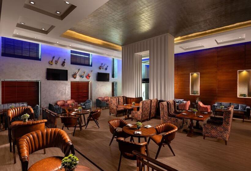 فندق Jaypee Vasant Continental