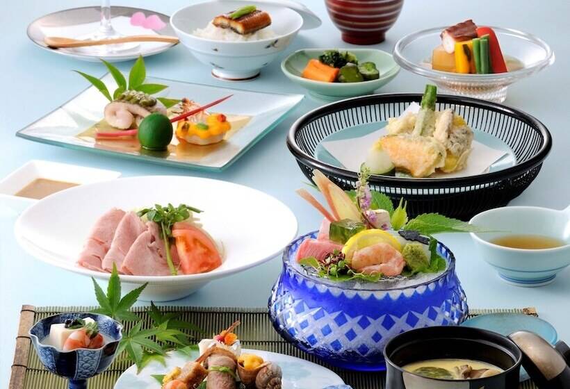 Отель Kagoshima Sun Royal