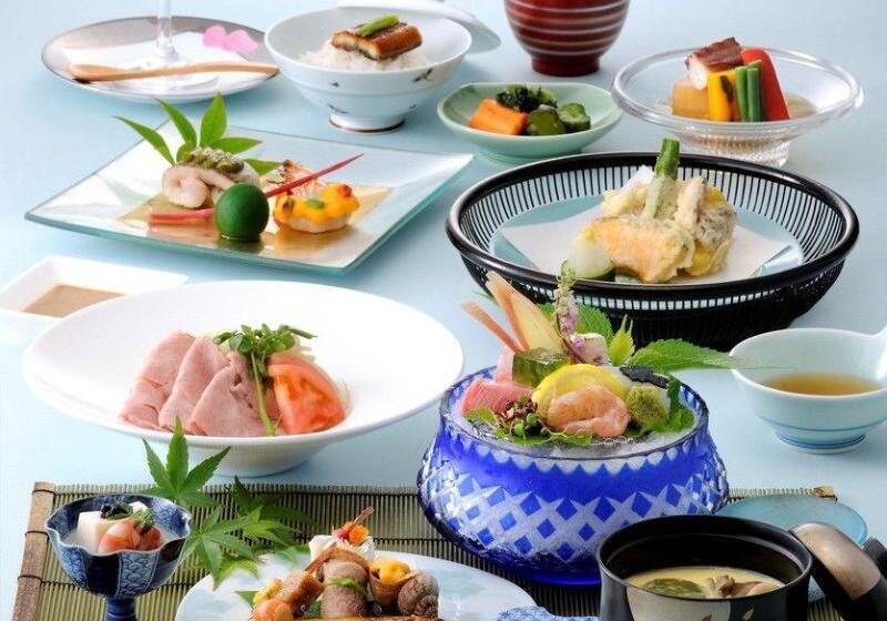 Отель Kagoshima Sun Royal