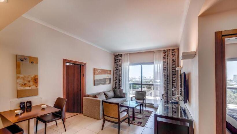 호텔 Kfar Maccabiah Business & Sport