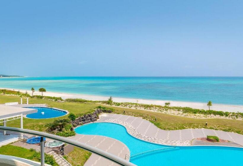 בית מלון כפרי En Resort Kumejima Eef Beach