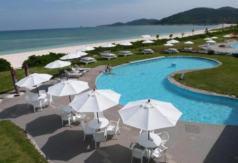 בית מלון כפרי En Resort Kumejima Eef Beach