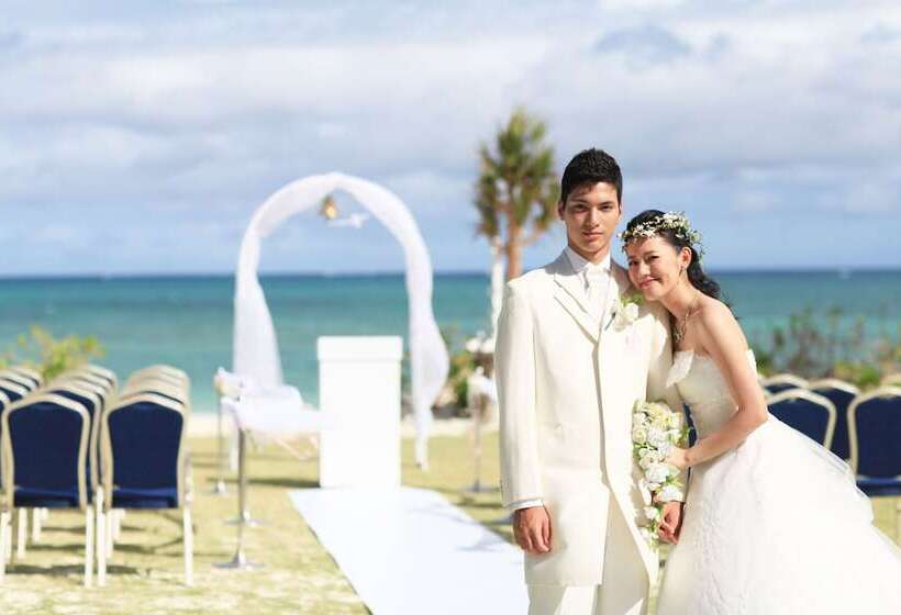 בית מלון כפרי En Resort Kumejima Eef Beach