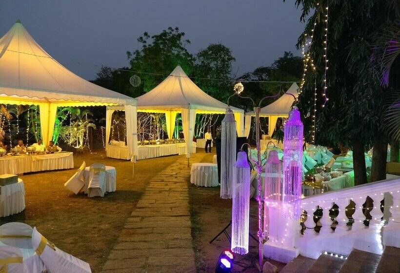 酒店 Lalitha Mahal Palace