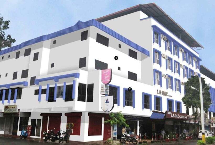 La Paz Gardens Beacon Hotel   Vasco Da Gama Goa