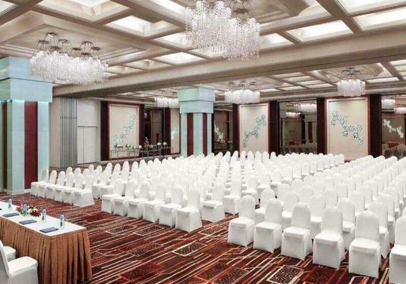 בית מלון כפרי Le Meridien Bangalore