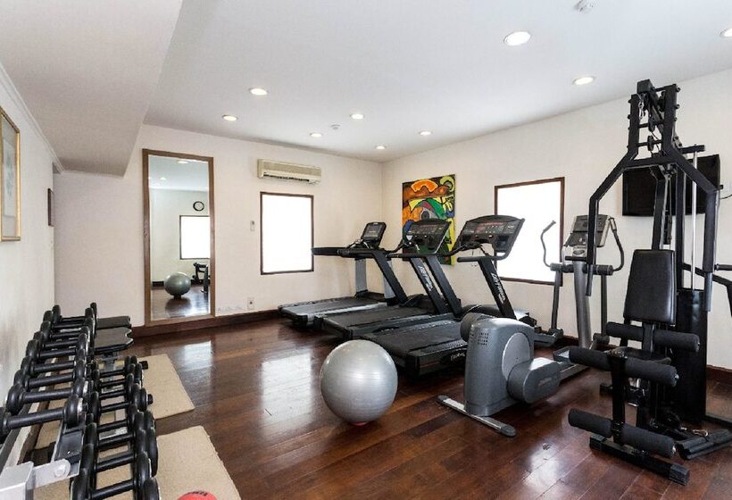 Maidens Hotel New Delhi