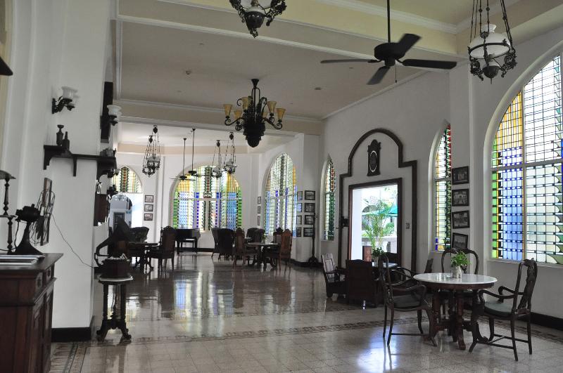 ホテル Majapahit Surabaya Mgallery