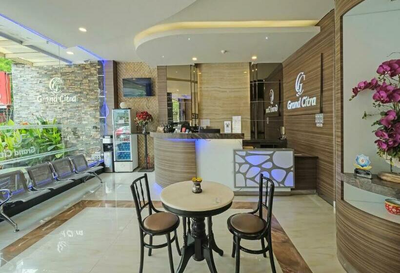 ホテル Collection O 1301 Grand Citra