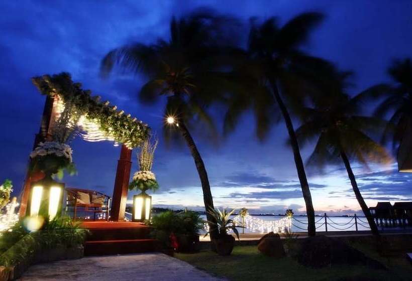 فندق Makassar Golden