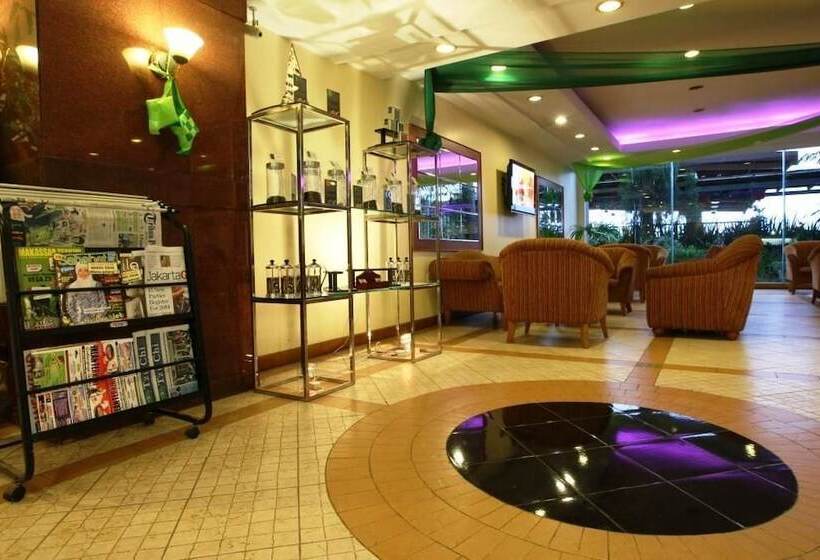 هتل Makassar Golden