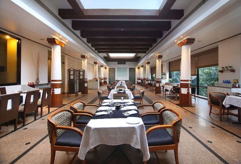 בית מלון כפרי Maurya