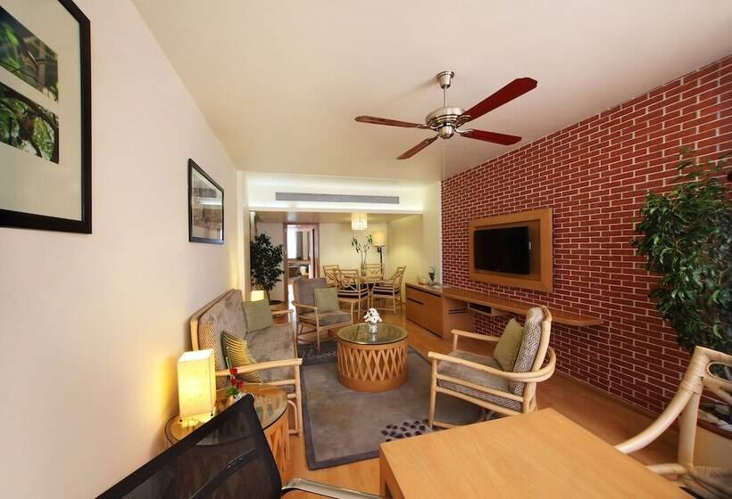 בית מלון כפרי Maurya