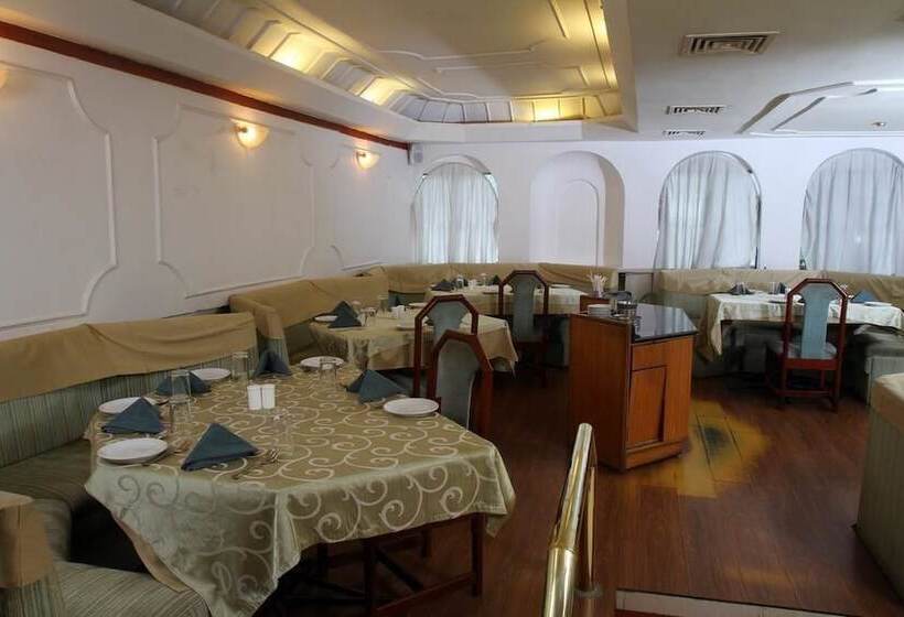 فندق Maya S Kings Kourt