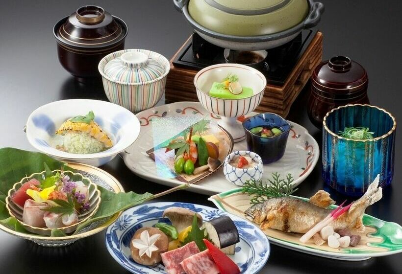 Отель Meitetsu Inuyama