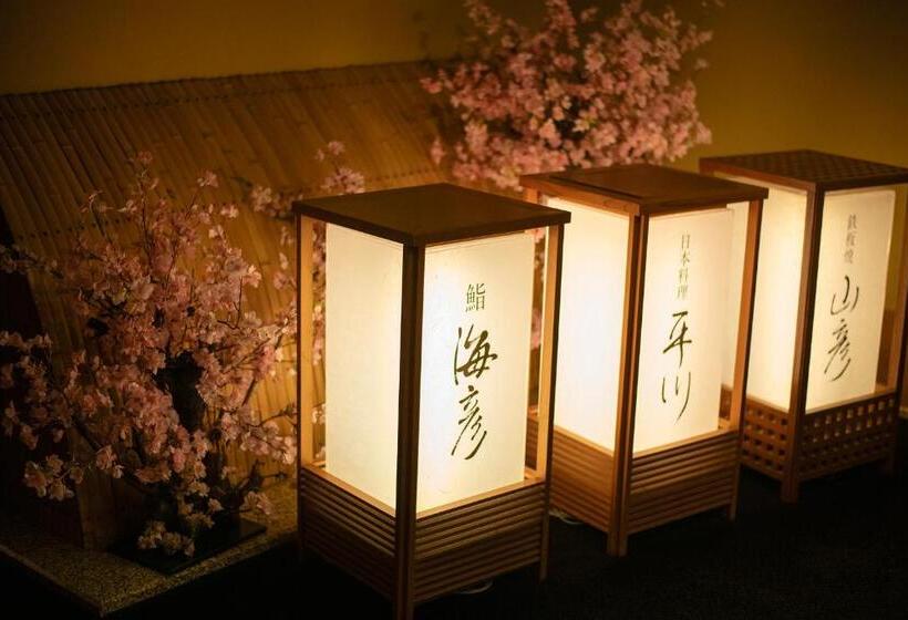 בית מלון כפרי Metropolitan Edmont Tokyo