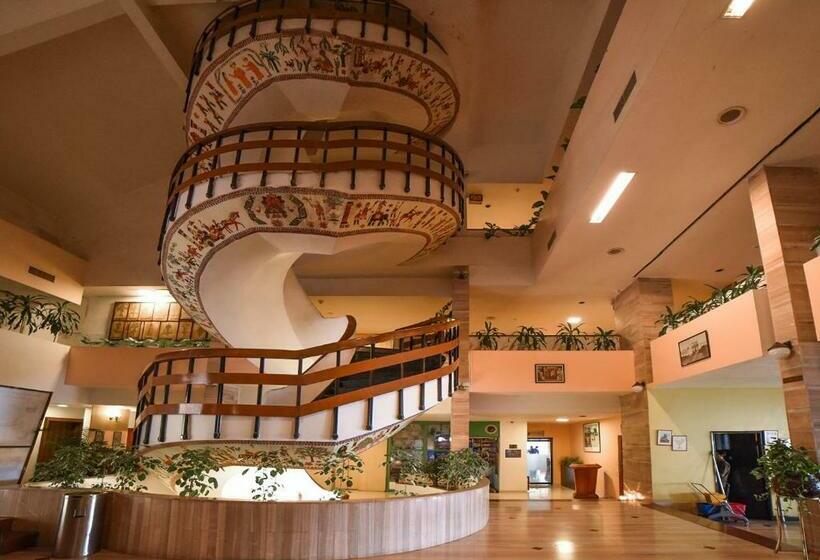 ホテル Mpt Lake View Residency, Bhopal