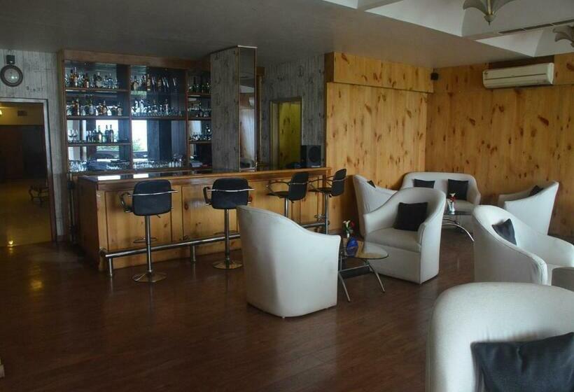 ホテル Mpt Lake View Residency, Bhopal