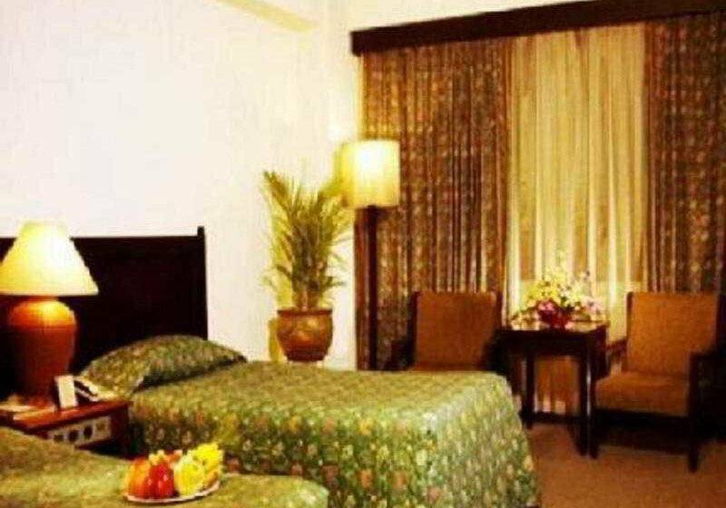 هتل Mutiara Malioboro Yogyakarta