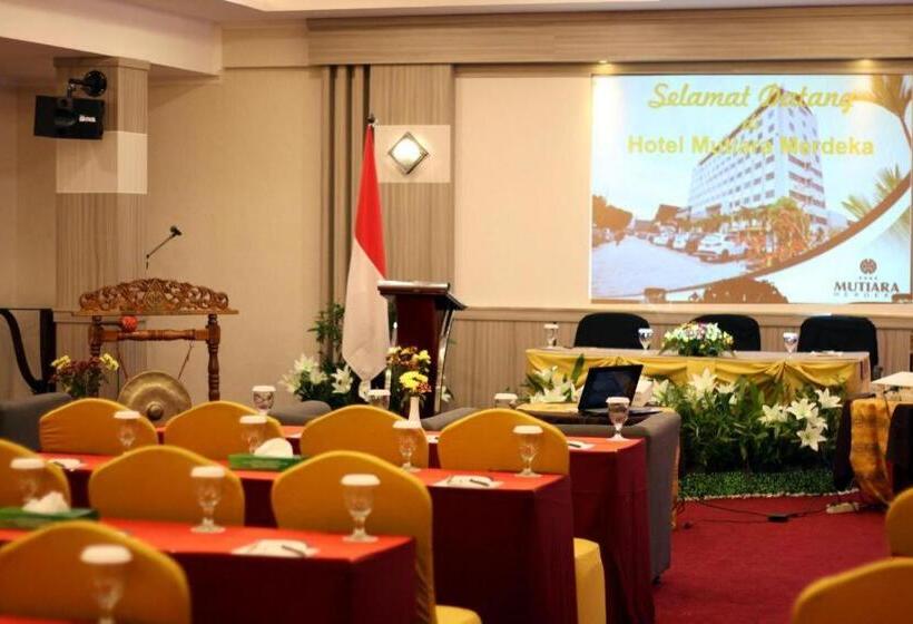 هتل Mutiara Merdeka