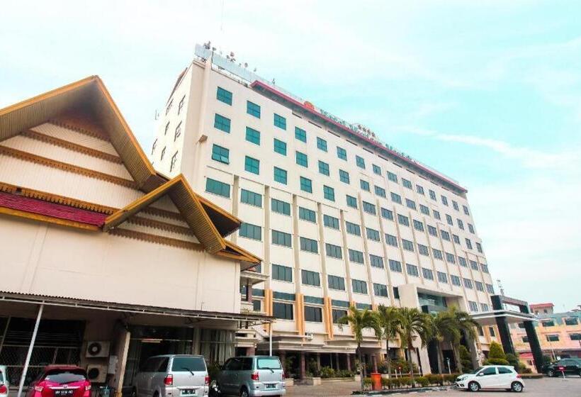 Отель Mutiara Merdeka