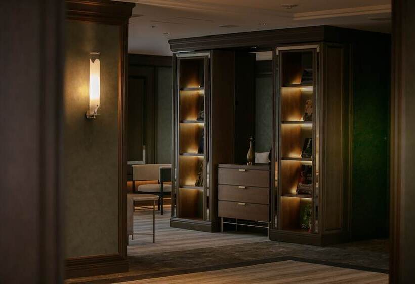 Отель Nagoya Kanko