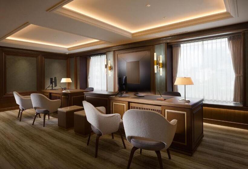 Отель Nagoya Kanko