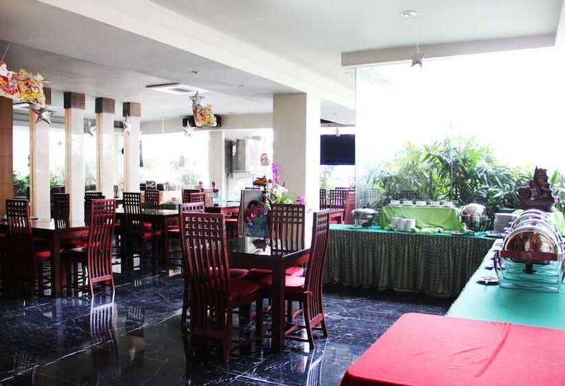 בית מלון כפרי New Grand Park