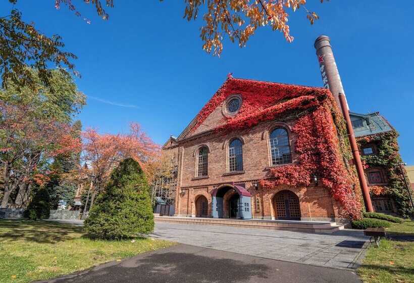 בית מלון כפרי New Otani Inn Sapporo