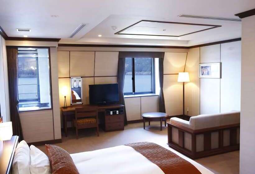 Odakyu Hotel De Yama