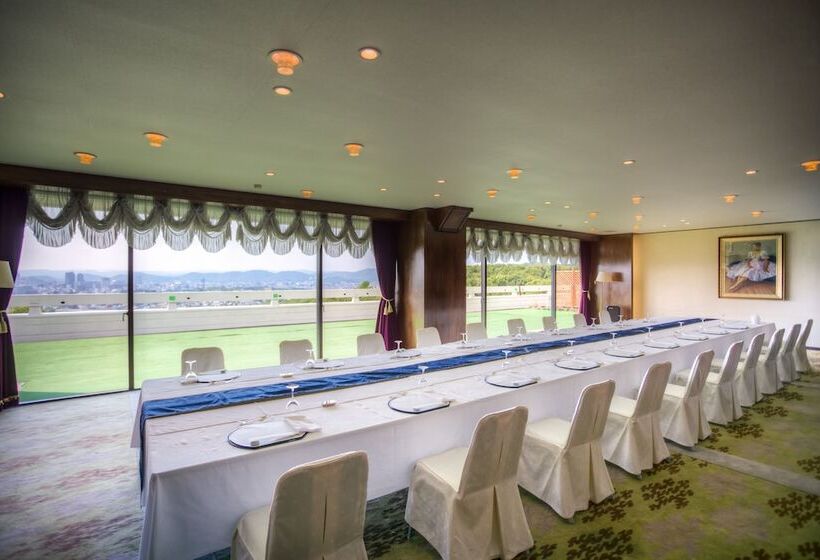 فندق Okayama International