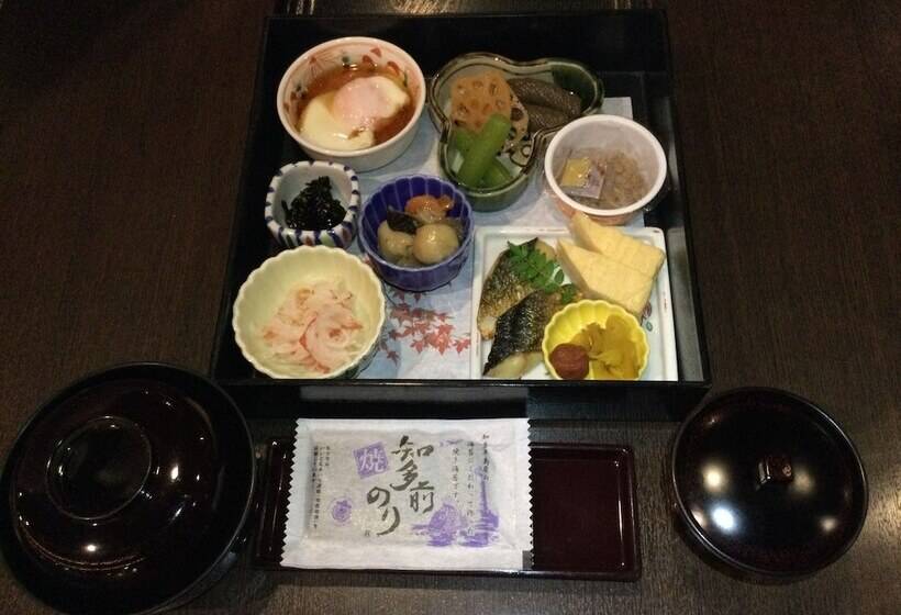 בית מלון כפרי Okazaki New Grand