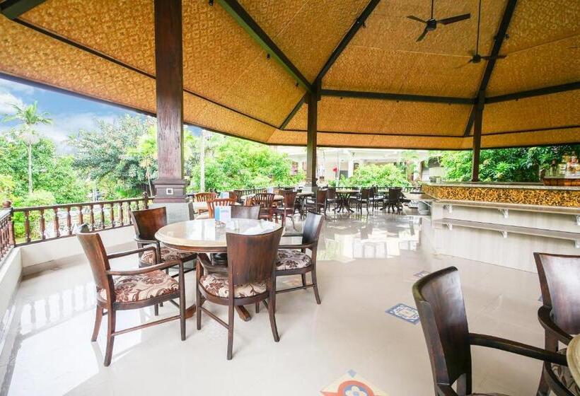 Palm Beach Hotel Bali