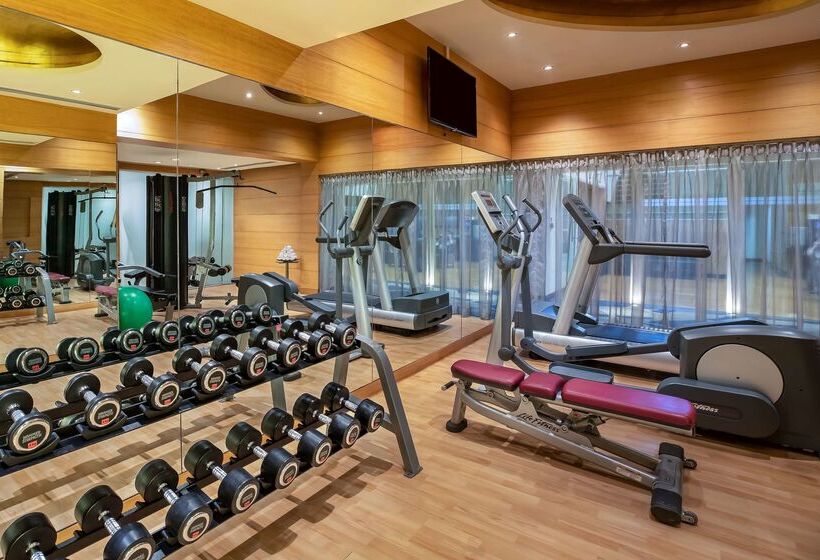 Radisson Blu Marina Hotel Connaught Place