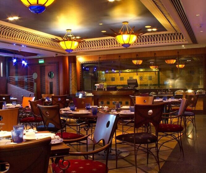 Radisson Blu Marina Hotel Connaught Place