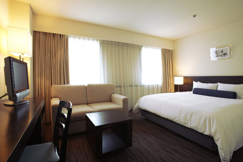 فندق Ramada Osaka