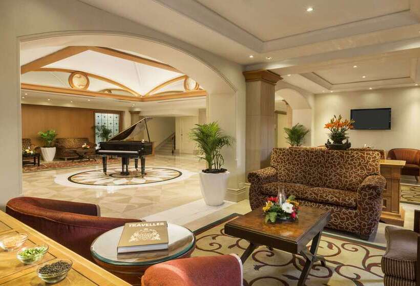 هتل Ramada Plaza By Wyndham Palm Grove