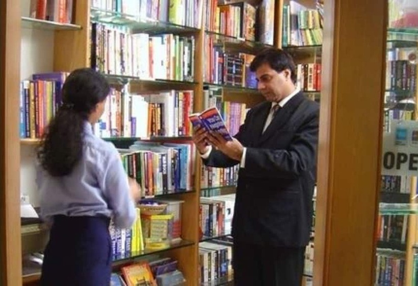 هتل Ramada Plaza By Wyndham Palm Grove