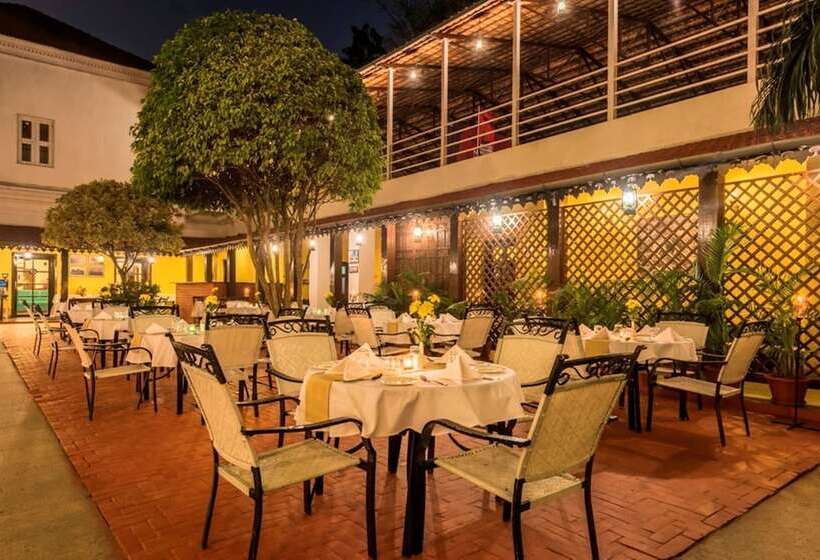 호텔 Royal Orchid Metropole Mysore