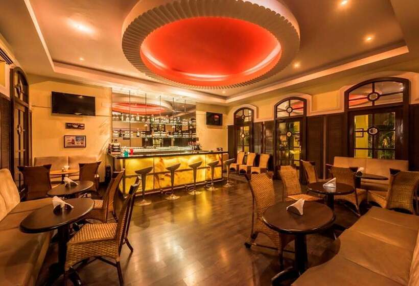 호텔 Royal Orchid Metropole Mysore