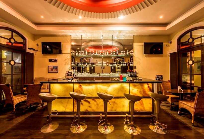 호텔 Royal Orchid Metropole Mysore