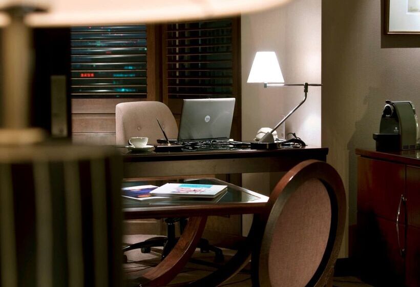 בית מלון כפרי Royal Park