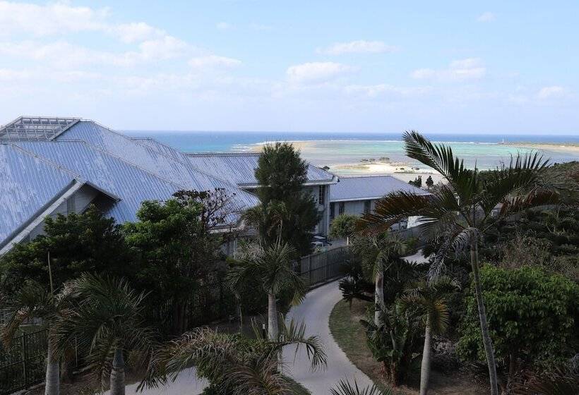 Royal View Hotel Churaumi