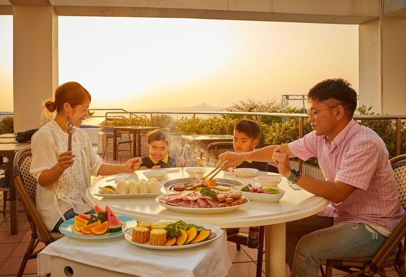 Royal View Hotel Churaumi