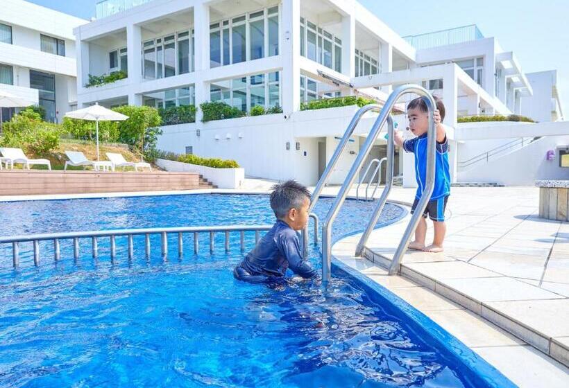 Royal View Hotel Churaumi