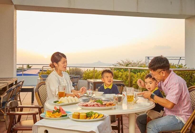 Royal View Hotel Churaumi