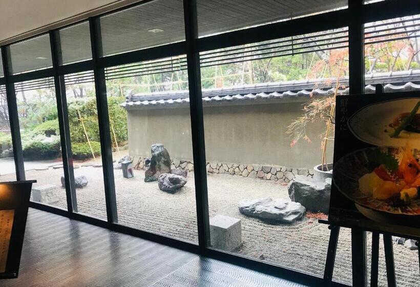 Отель Sapporo Grand