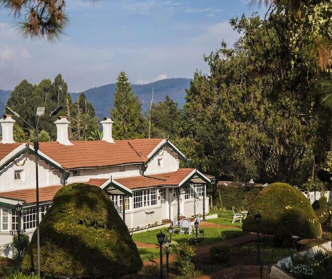 호텔 Savoy  Ihcl Seleqtions