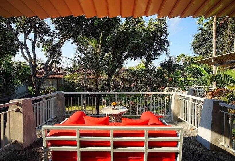 호텔 Segara Village